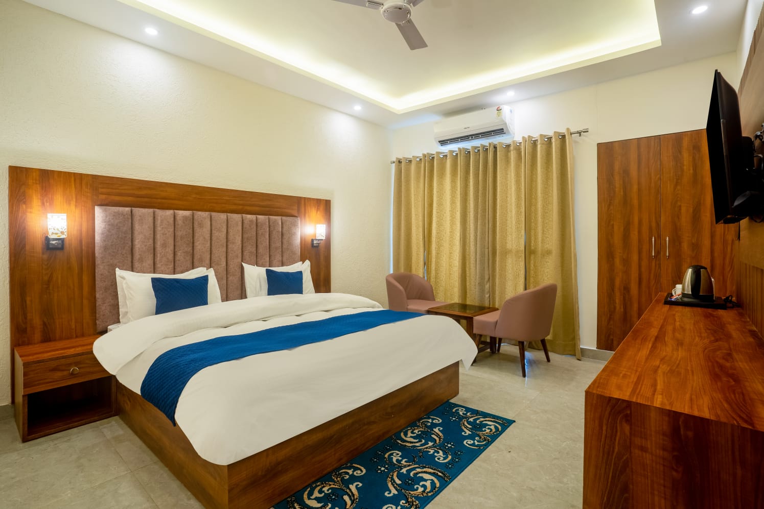 Cozy Premium Room